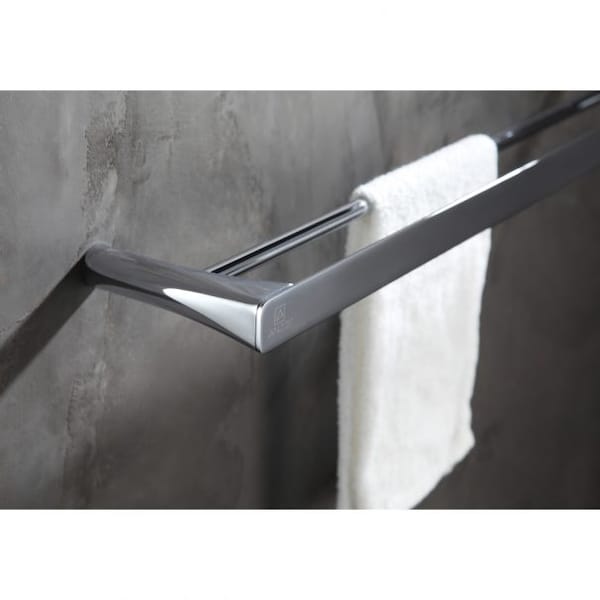 Caster 3 Towel Bar In Polished Chrome